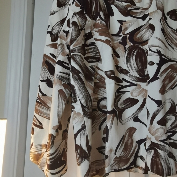 Bold print jacket top - Picture 8 of 10